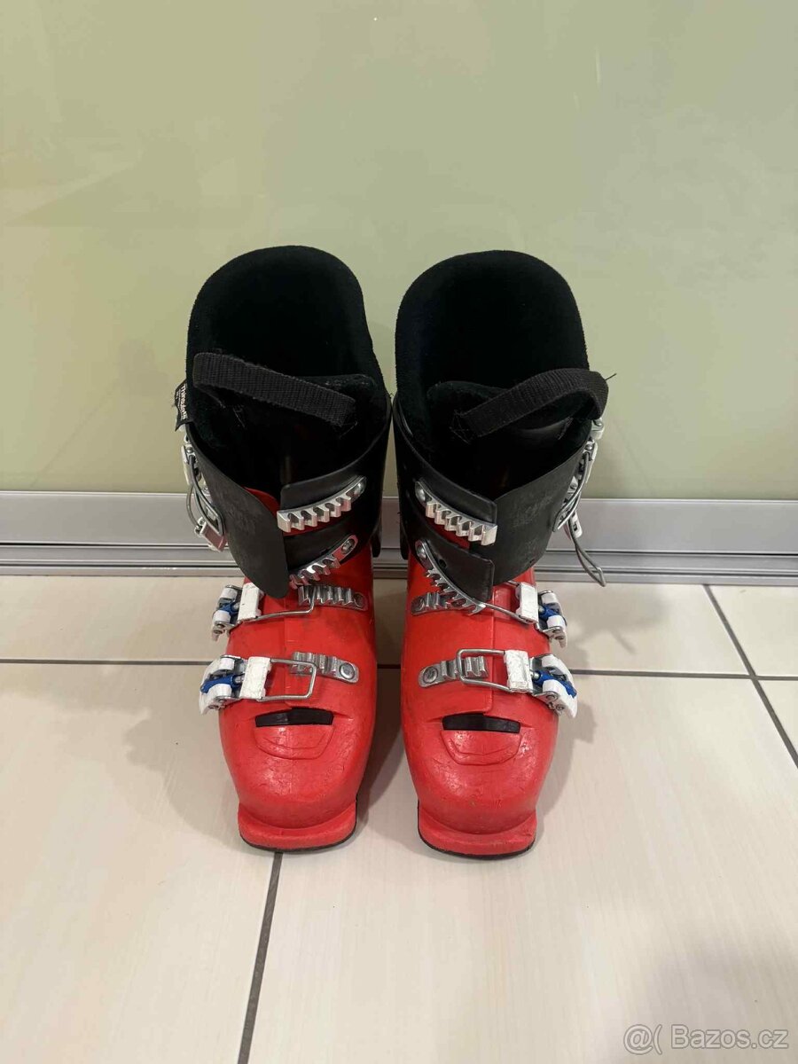 Boty Atomic 39 velikost