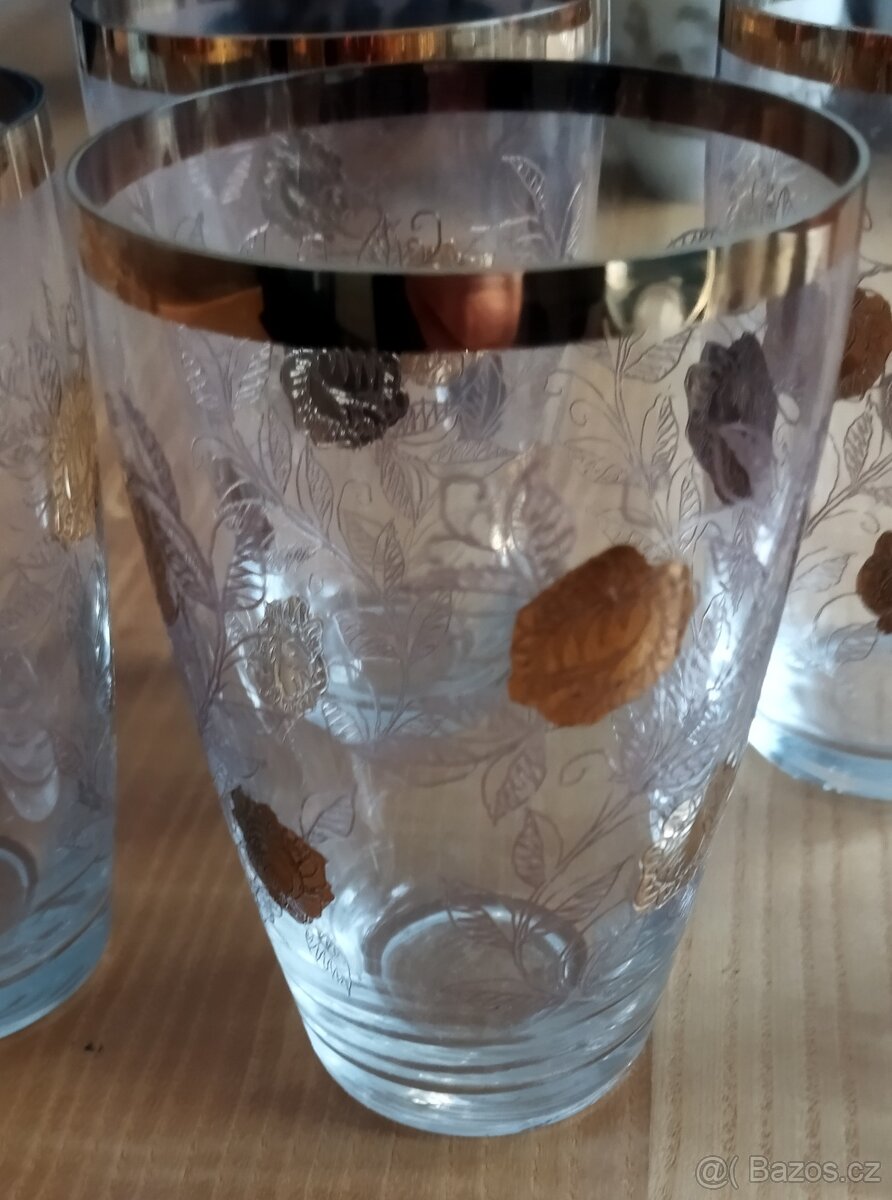 Pozlacené skleničky