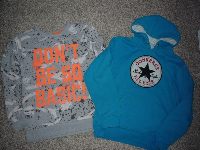 2x mikina vel 140-146 Converse, Takko, cena za obě