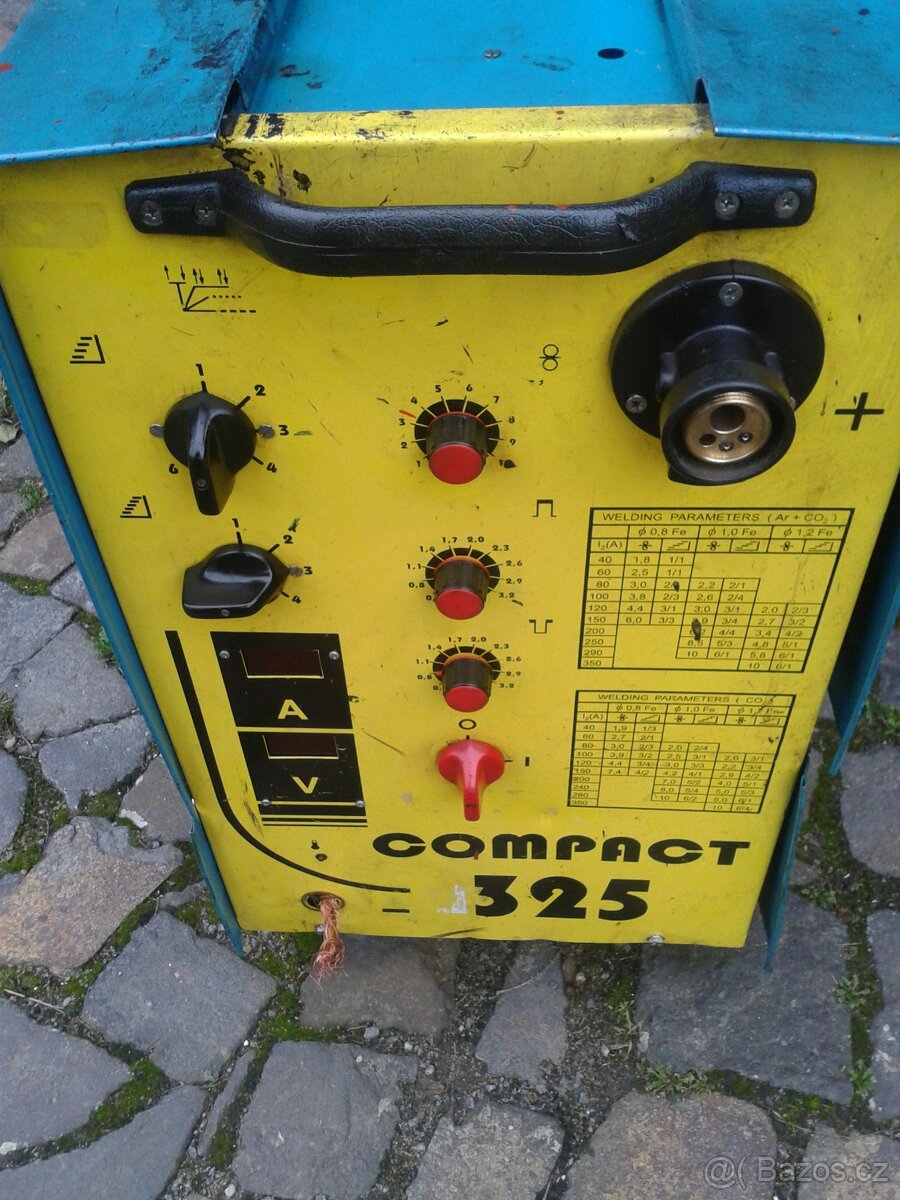 CO2 svářečka ETP Autocomp 325