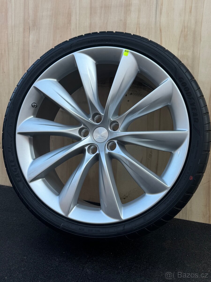 Nová Alu originální sada kolTesla model X, letní pneu (D2)