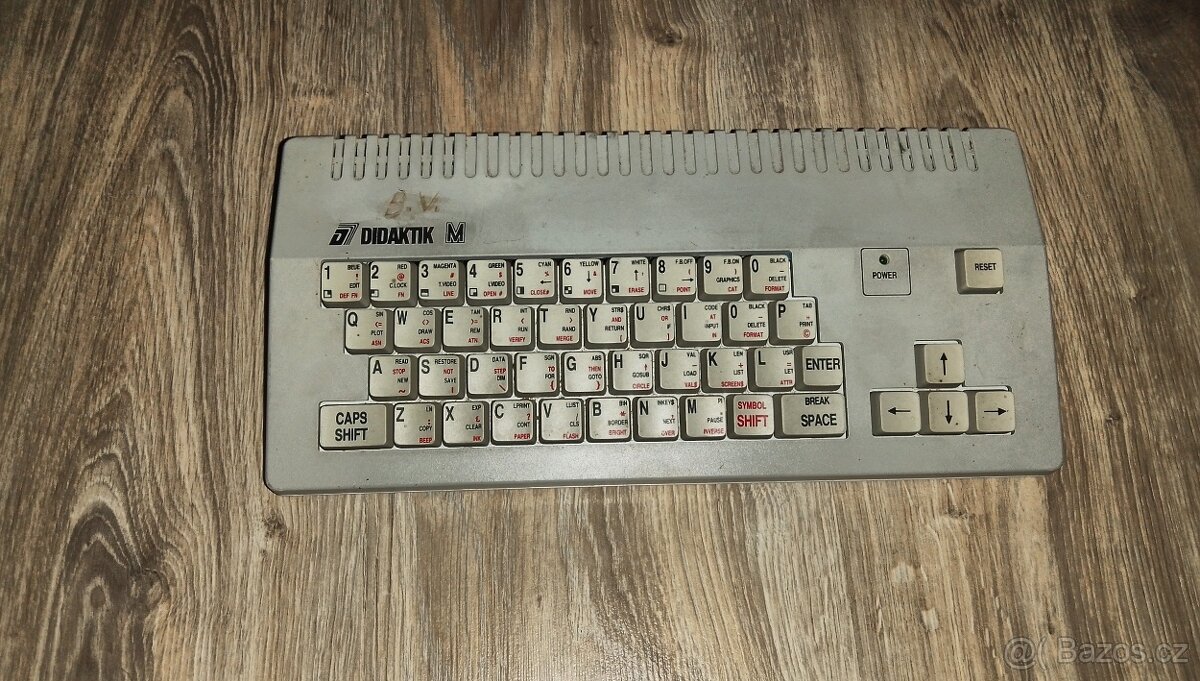 Prodám pouze počítač Didaktik M + kazetu