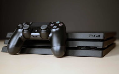 ps4 playstation 4 PRO 1TB fifa Krabice