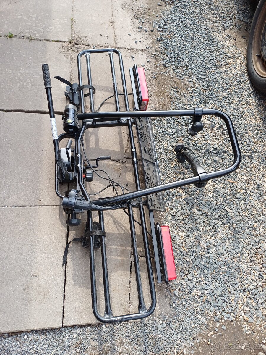 Nosič kol na tažné zařízení