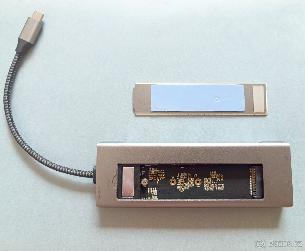 USB-C 100W PD M.2 NVMe dock SD/TF card reader USB 3.0 hub