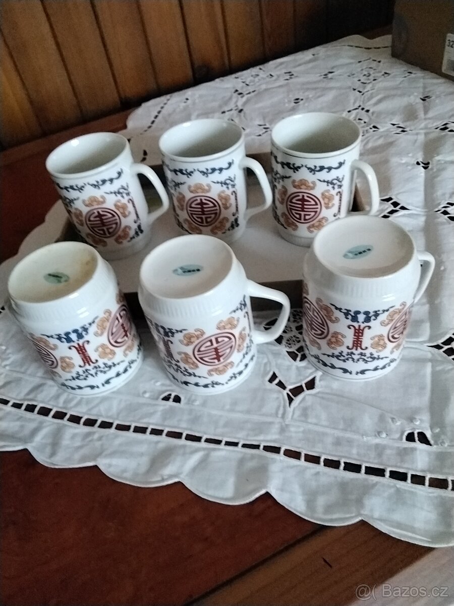 Sada retro hrnku