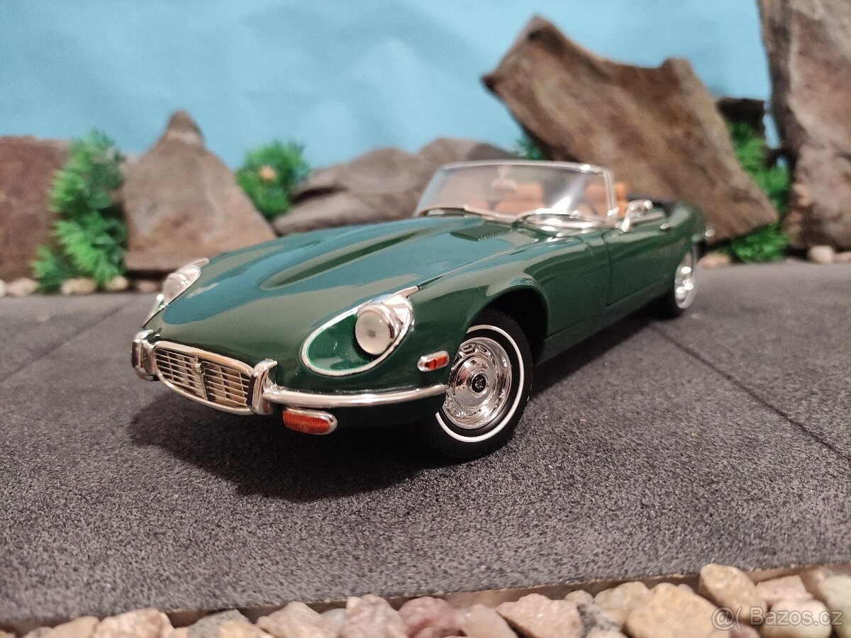 prodám model 1:18 jaguar e type cabrio 1971