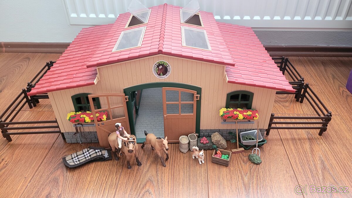 Schleich stáj pro koně