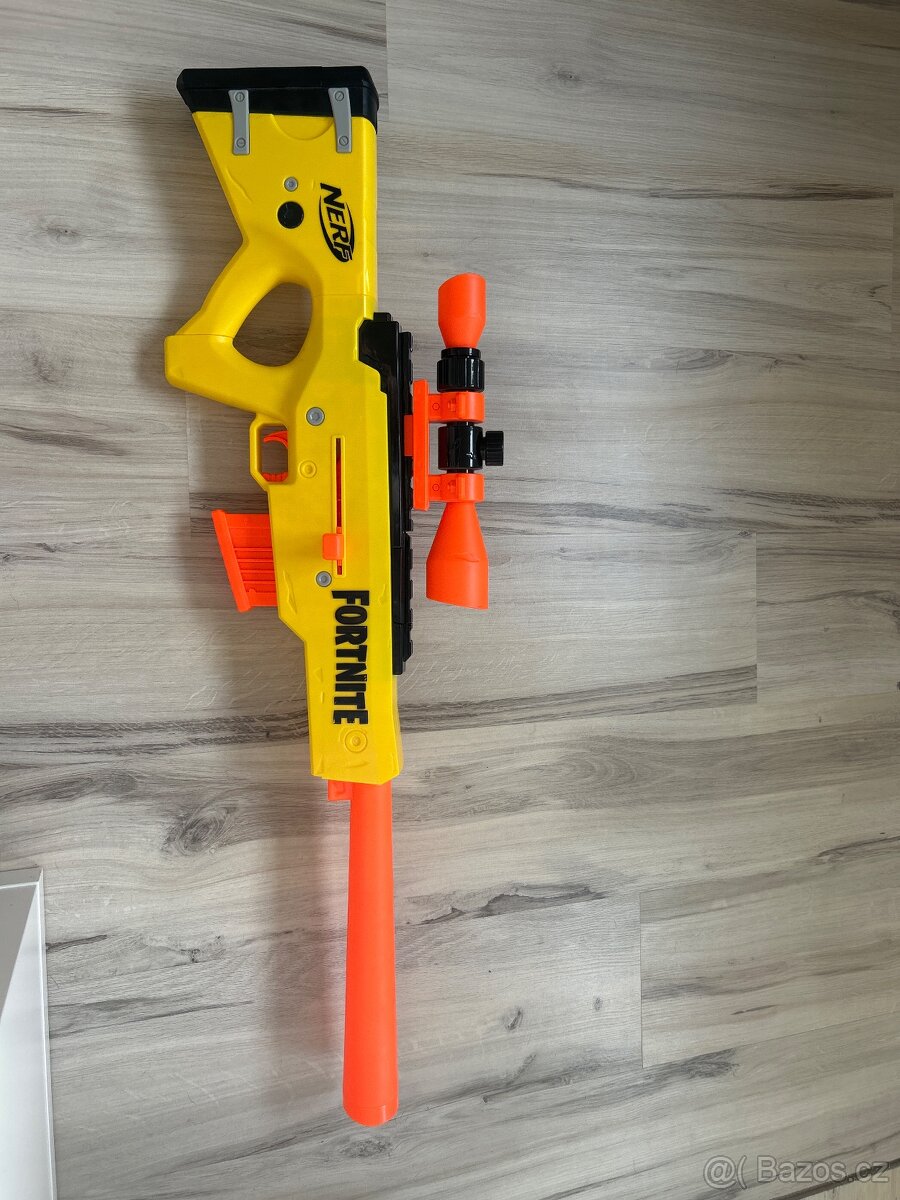 Nerf pistol Fortnite
