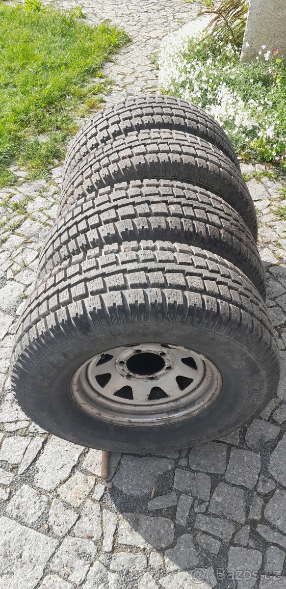 Offroad pneu 265/70 r15