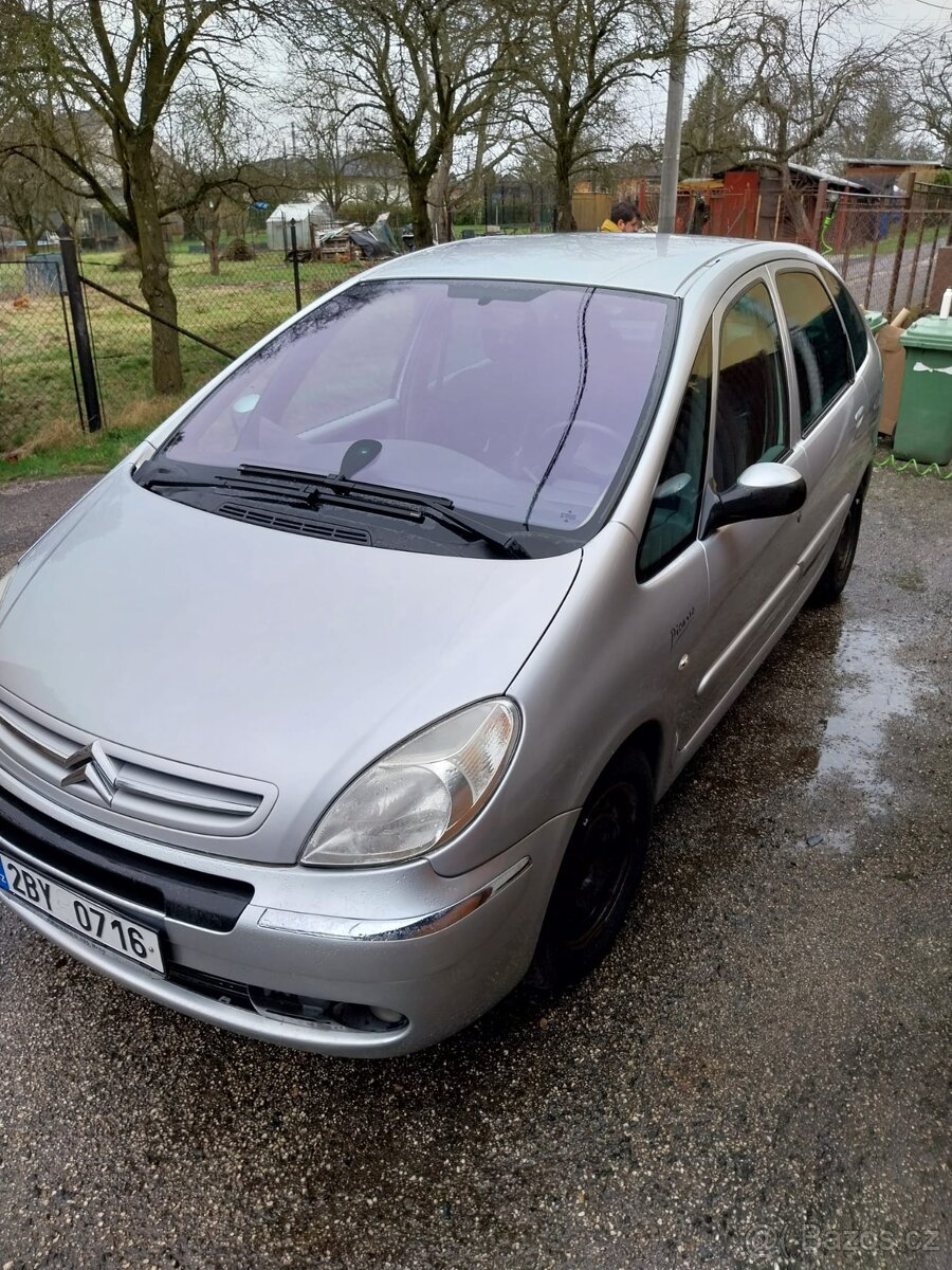 Xsara Picasso 1.6i nová STK vyjímečný stav