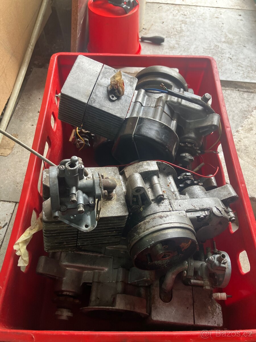 Predám motor babetta 207 rôzne diely