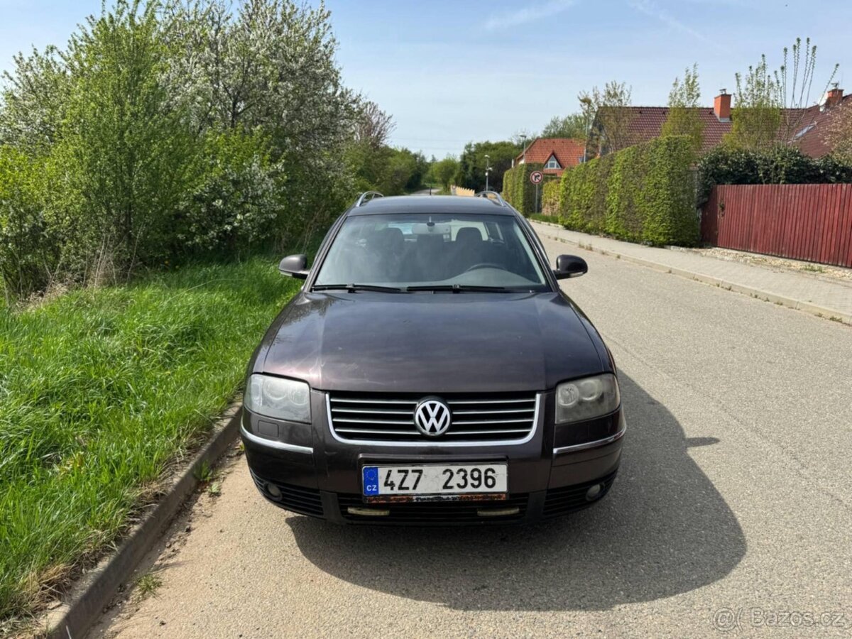 VW Passat 2,5 TDi, r.v. 2004