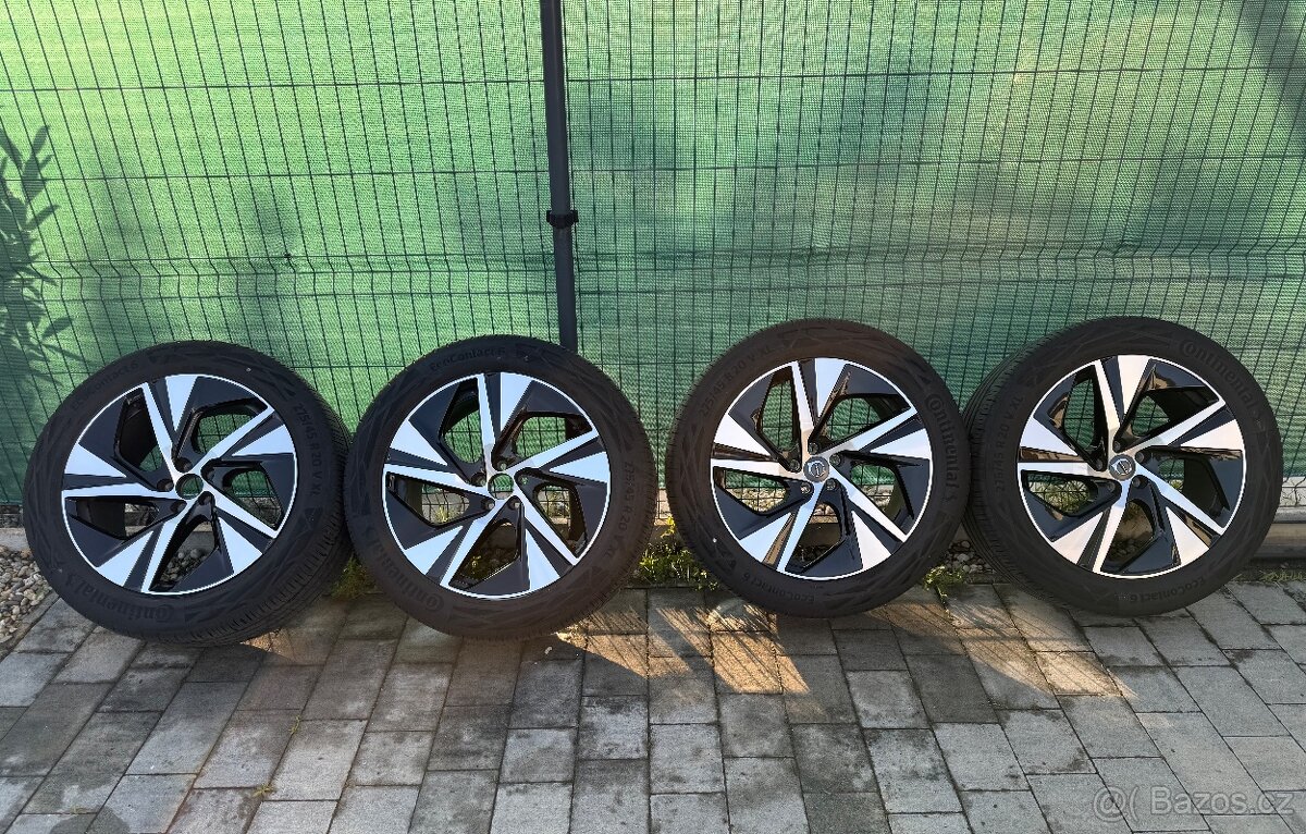 Volvo XC90 R20 275/45