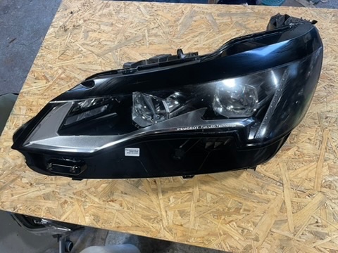 přední levé světlo FULL LED PEUGEOT 3008 5008