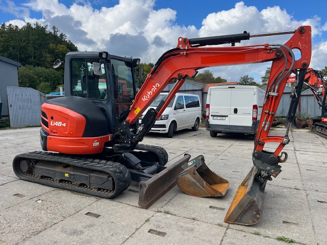 KUBOTA U48-4