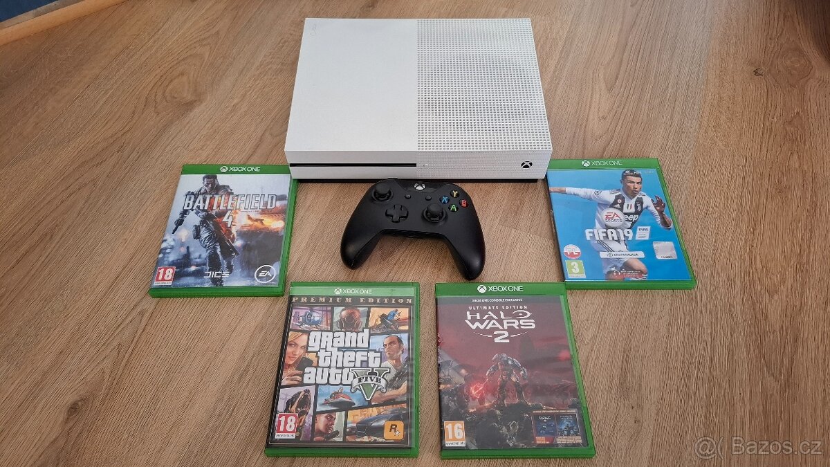 Xbox one S 1TB - 4K - GTA 5 - 4x Hra