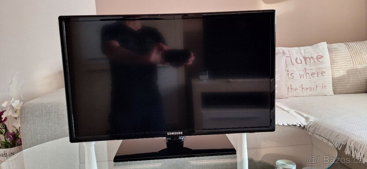 Samsung UE26EH4000
