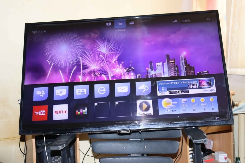 LCD Televize