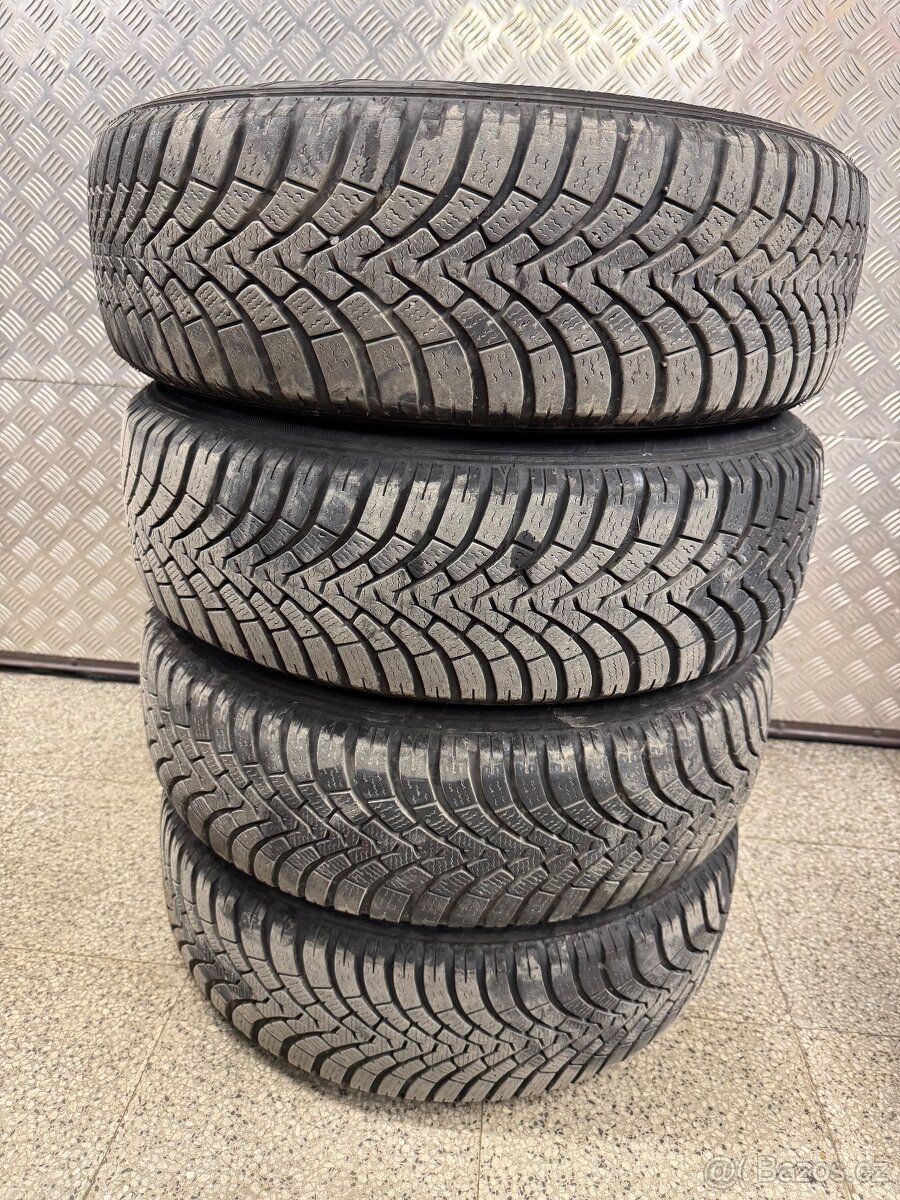 Zimní kola 15 4x114.3 185/65 R15 Nissan Almera