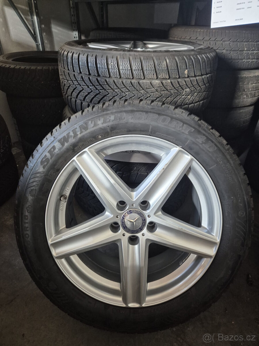 Sada originál alu kol R18 Mercedes + zimní pneu 245/50