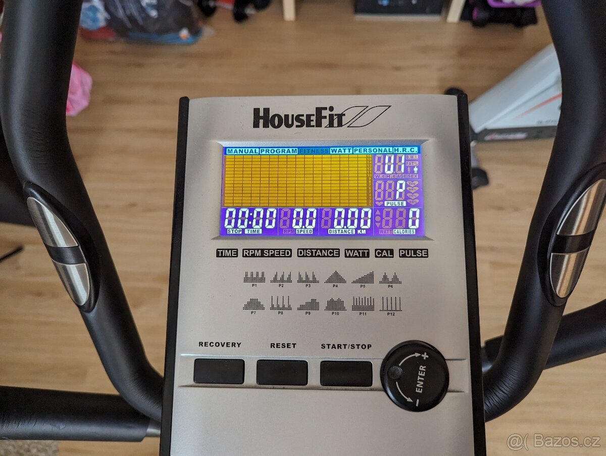 Eliptický trenažér housefit motio 70