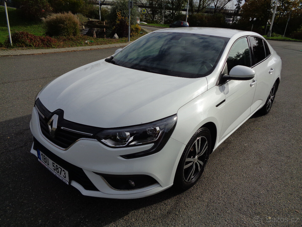 RENAULT MEGANE 1.6 SCe, KOUPENO ČR,SERVISKA,NEHAVAROVÁNO