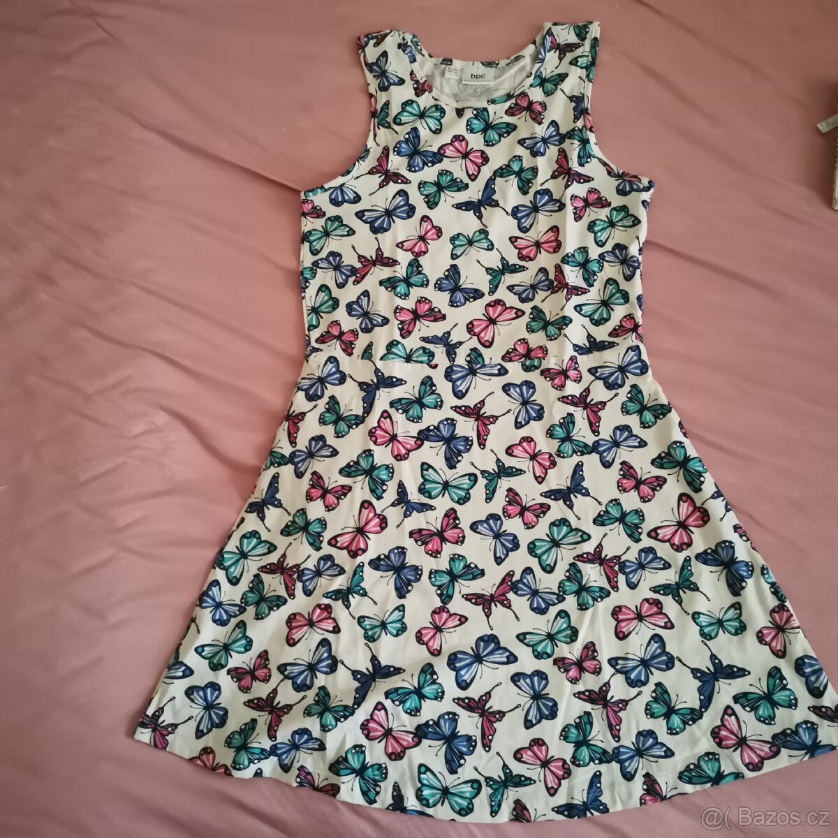 Dívčí letní šatičky bavlněné s motýlkama
