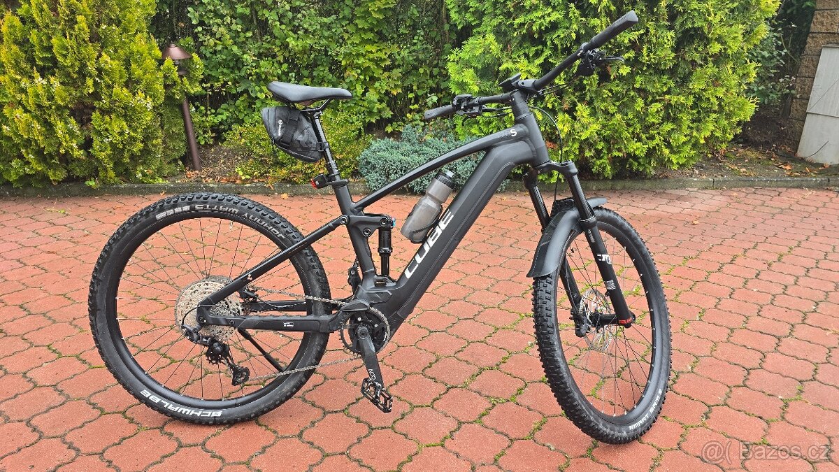 Celoodpružené elektrokolo Cube Stereo Hybrid 120 SL 750