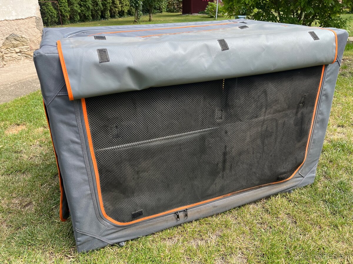 Látková přepravka/bouda pro psa