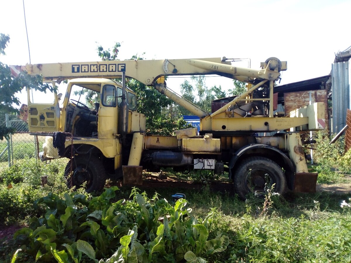 Autojeřáb IFA ADK 70