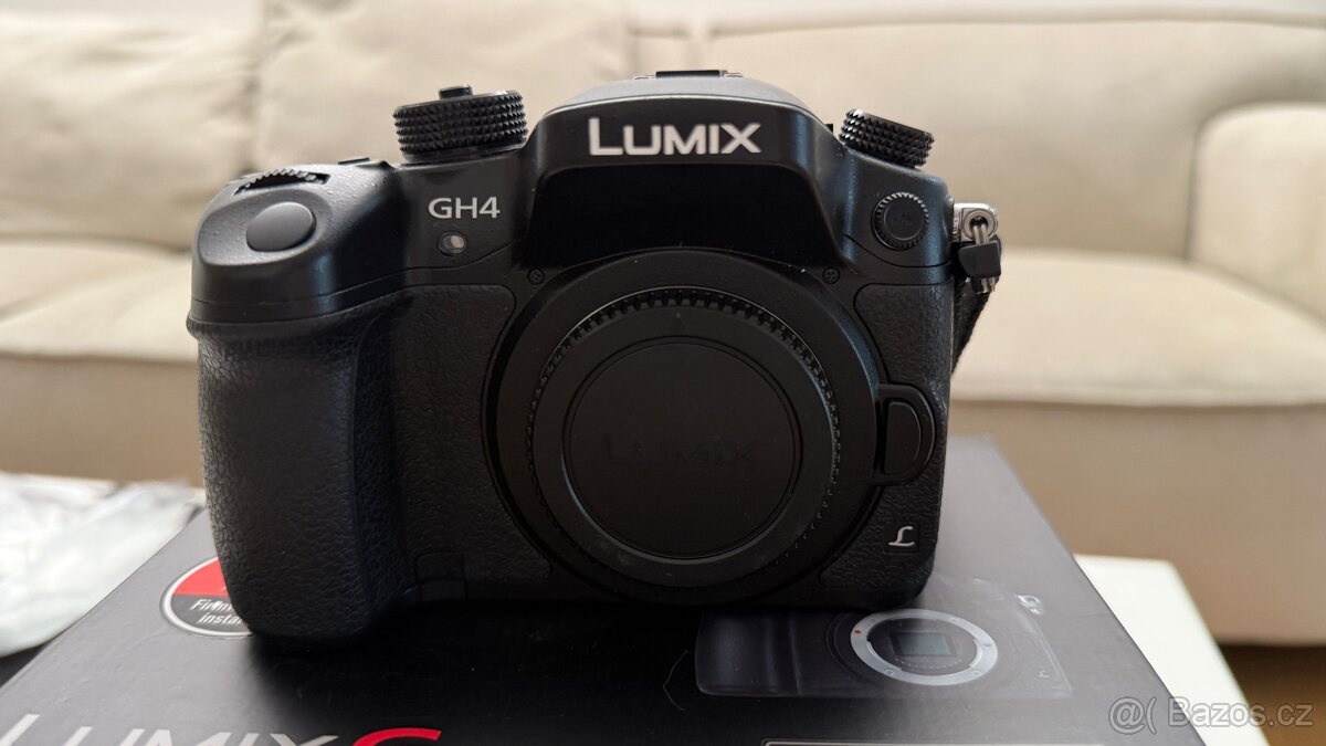Panasonic Lumix GH4 - tělo, perfektní stav, cca 3000 snímků