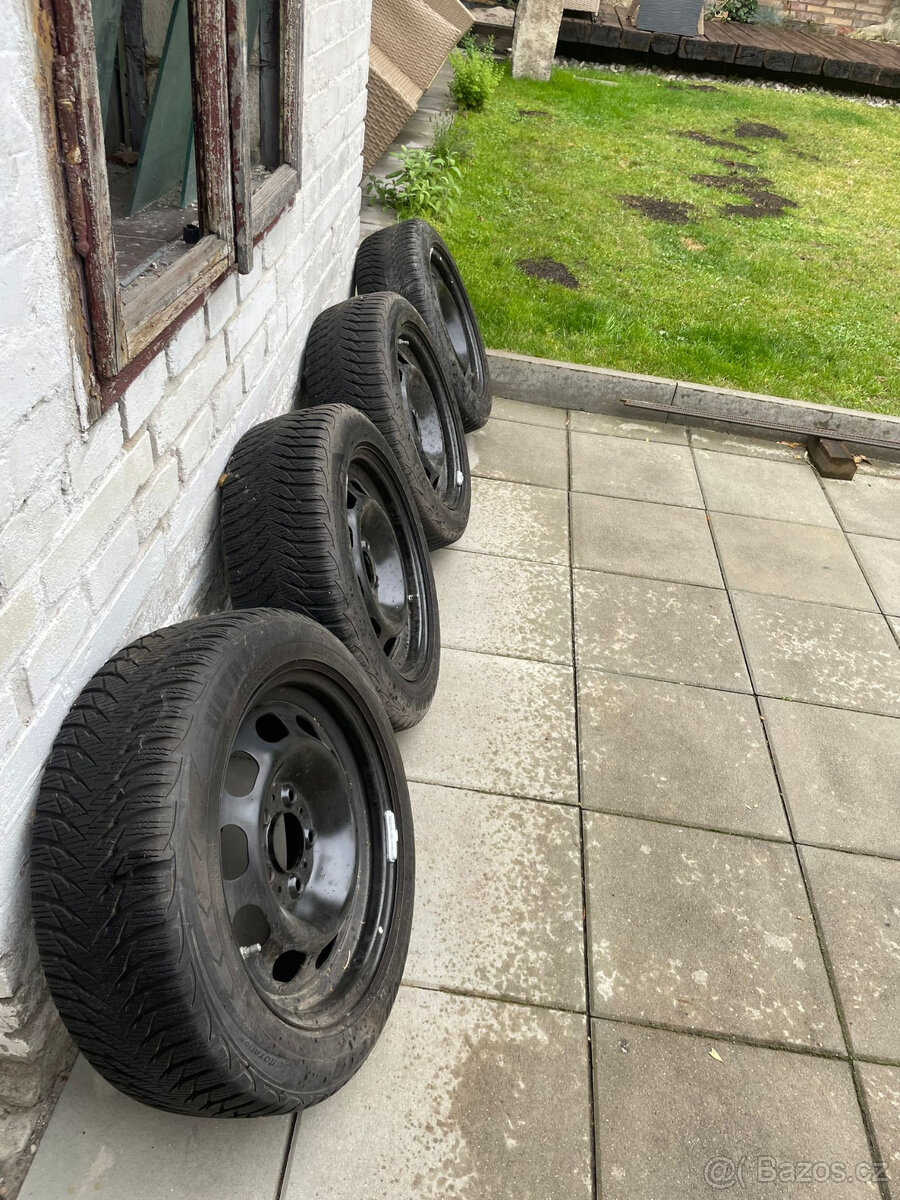 NOVÉ disky plech černý + Pneumatiky