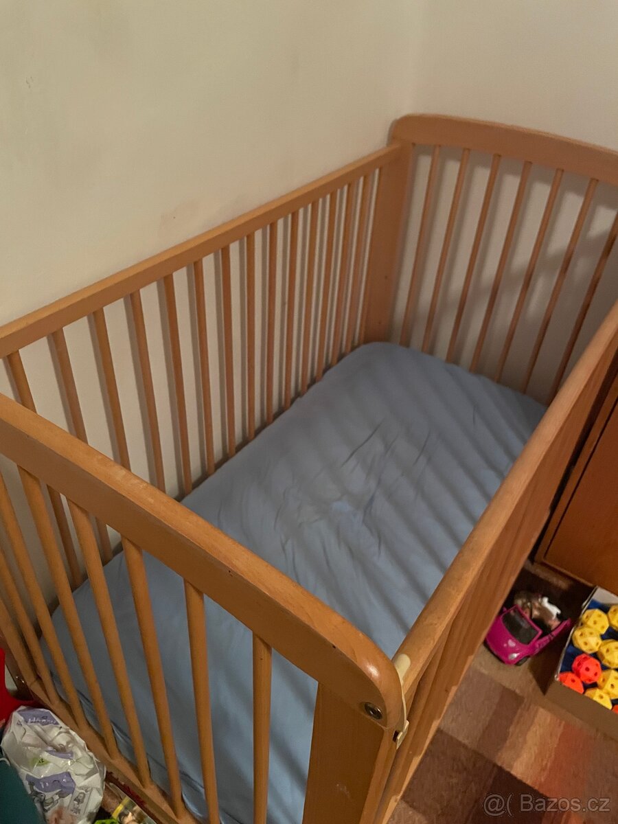 Dětská postýlka