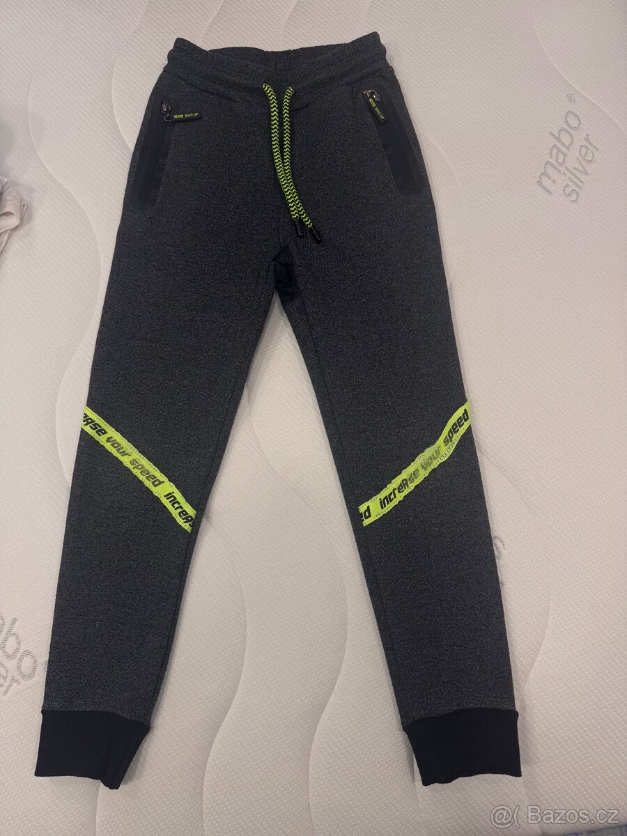 Tepláky coccodrillo