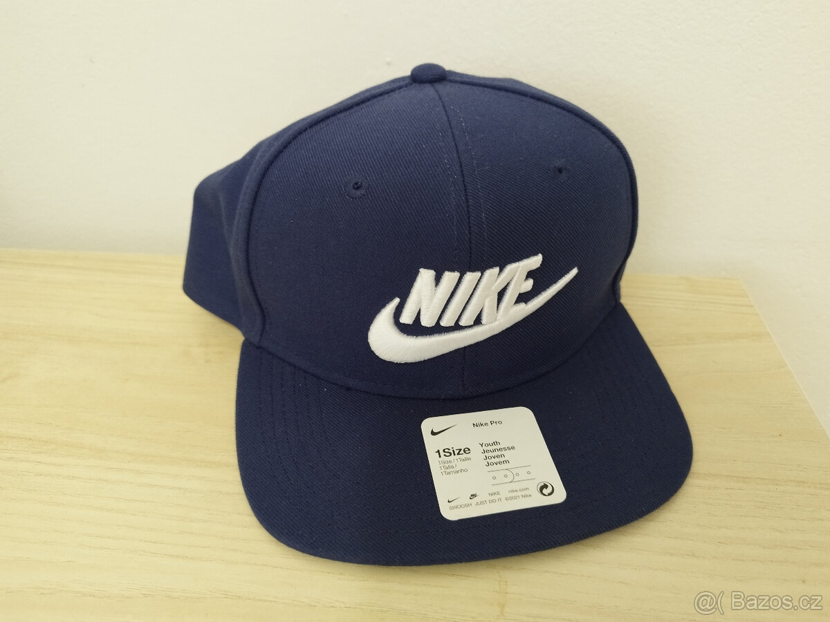 Snapback Nike Pro