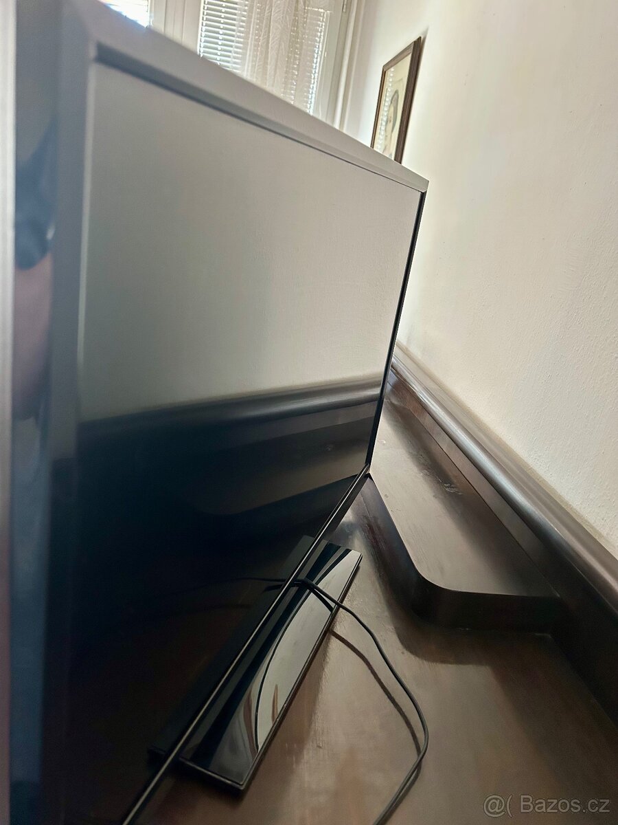 Technika 32" 904A DLED HDR SS14