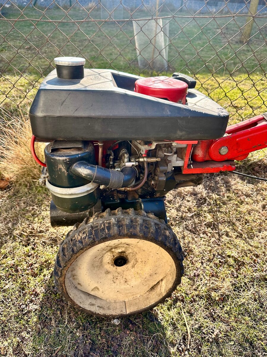 Traktor Vari system.