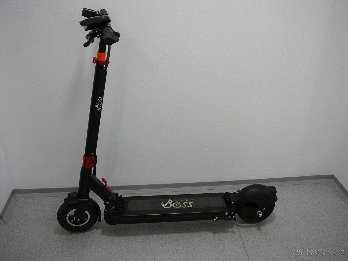 City Boss elektrokoloběžka 500W
