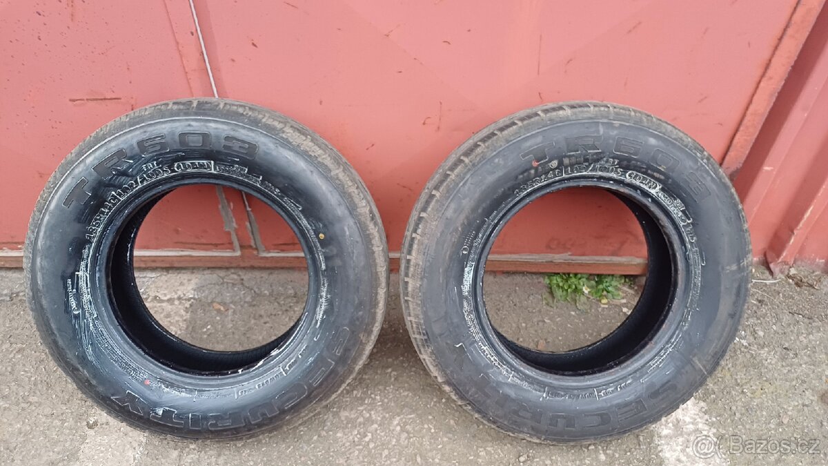 Celoroční pneu 185R14c