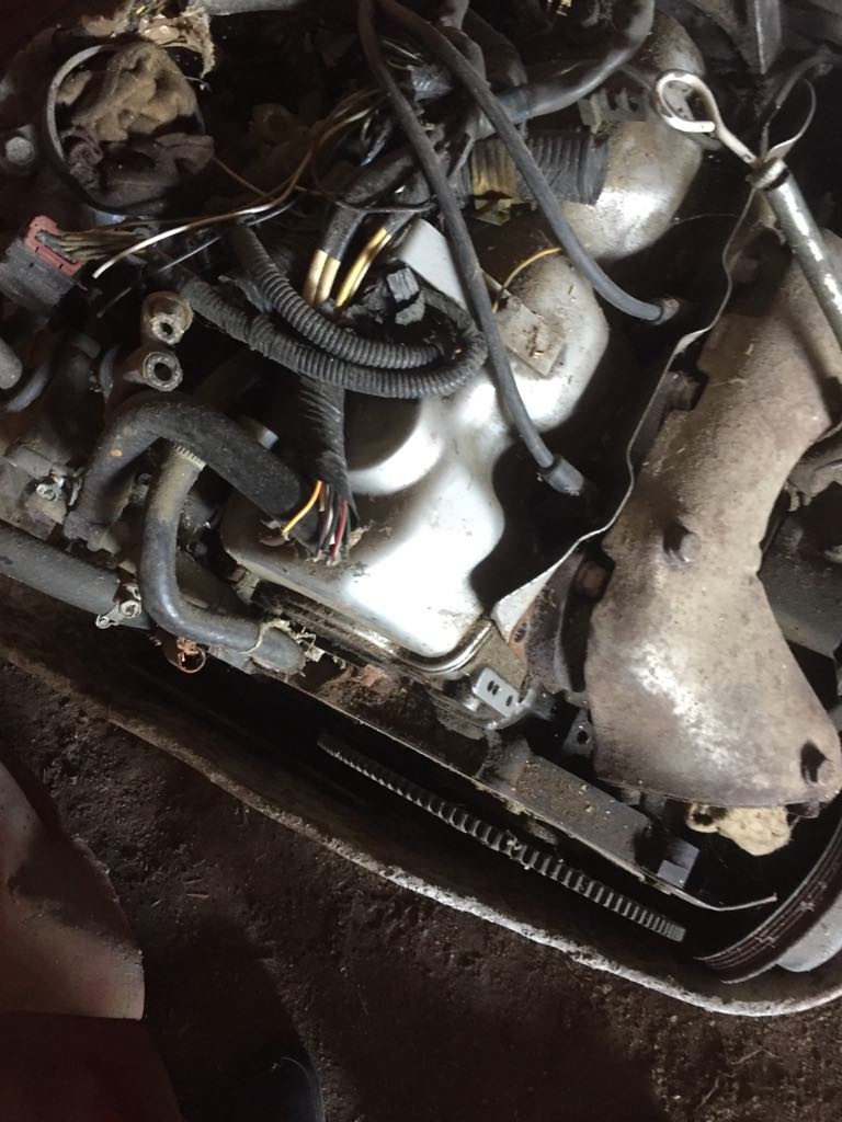Motor na Mitsubishi Pajero