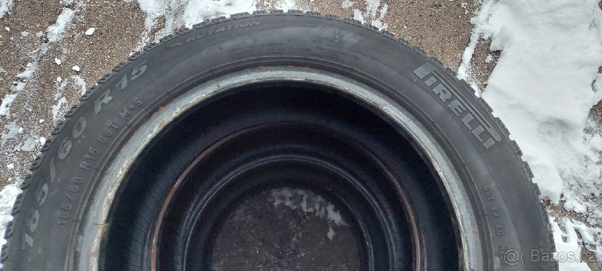 Pneumatiky zimní 185/60/15 Pirelli