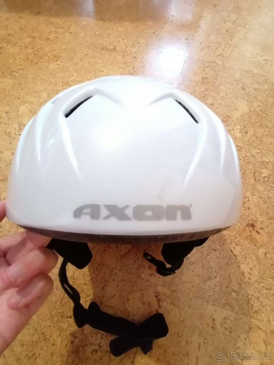 Lyžařská přilba AXON Monster vel. 58-62