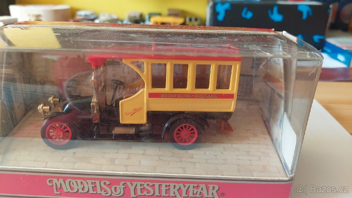 Matchbox yesteryear Y44 RENAULT BUS EXTRA RARE