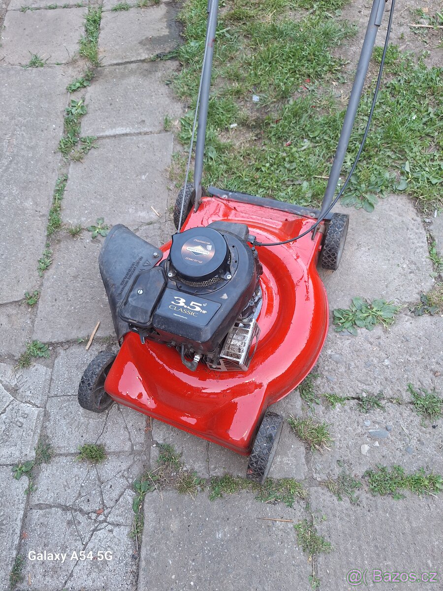 Sekacka na travu