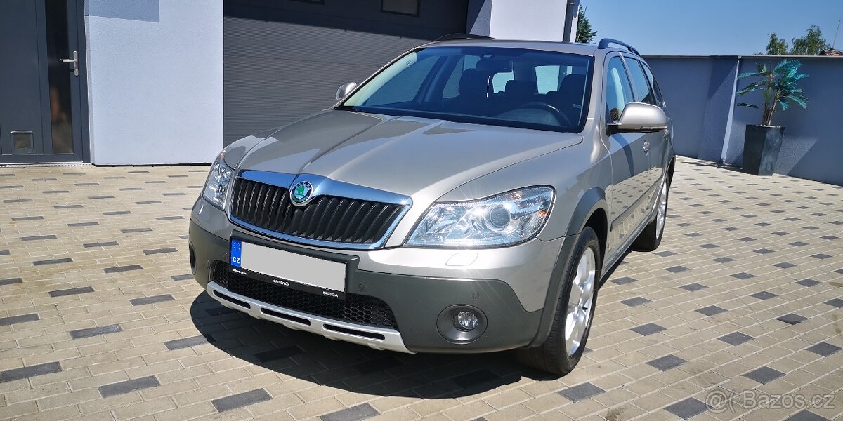 Škoda Octavia Kombi SCOUT 1,8 TSI - 118kw. 4X4. .KRÁSNÝ STAV