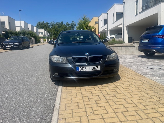 BMW 320d OPEČOVÁVANÉ