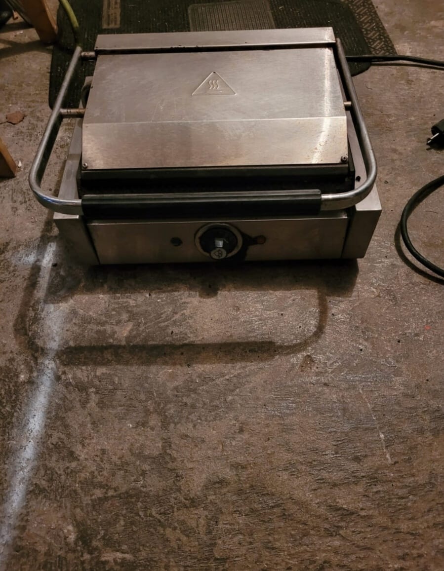Kontaktní grill PROFI