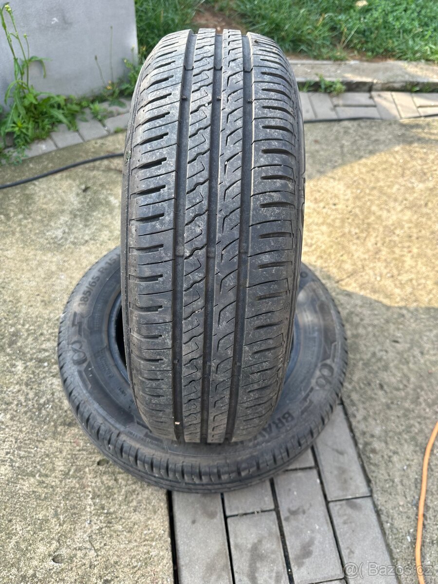 185/65 R15 Barum Bravuris Letní 5 6,5mm DOT 21