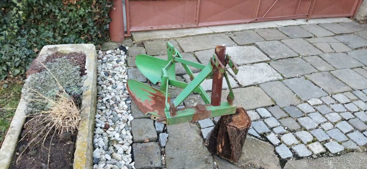 Pluh Dvoják, Dvojradličný MT8-070 mini